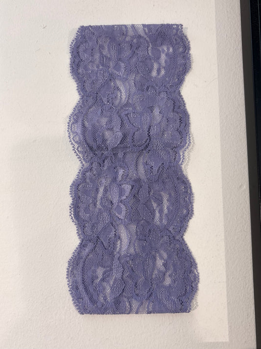 Bandeau en dentelle Lila