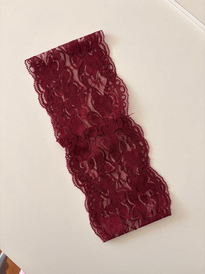 Bandeau en dentelle Bordeaux
