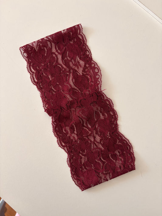 Bandeau en dentelle Bordeaux